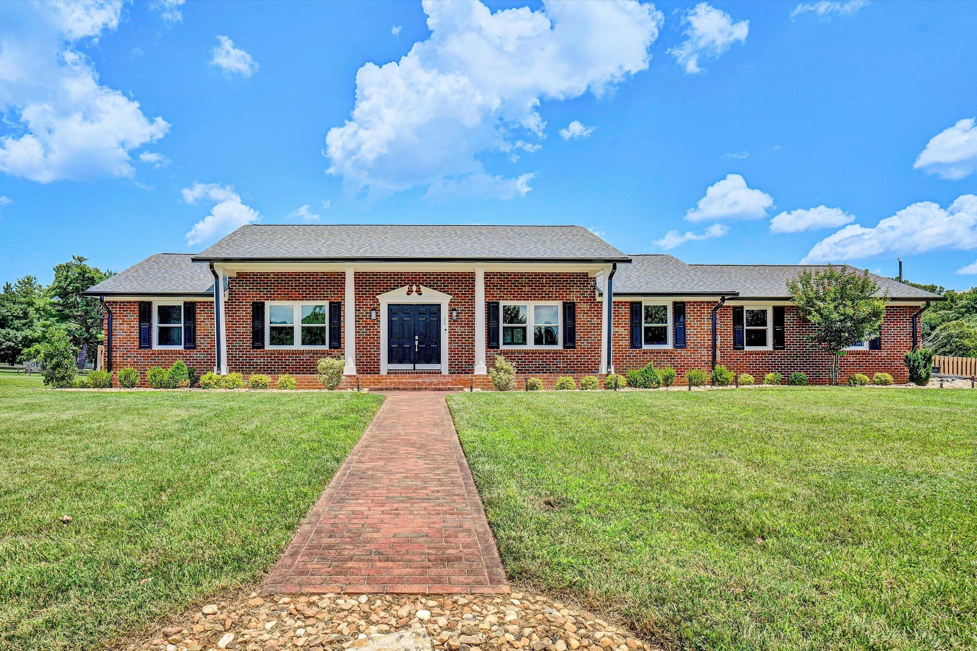 26 Carriage LN - Photo 3