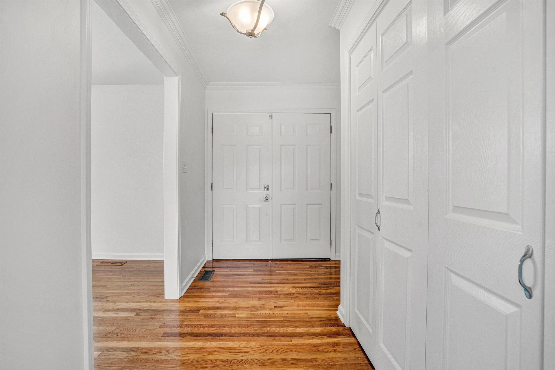 26 Carriage LN - Photo 5