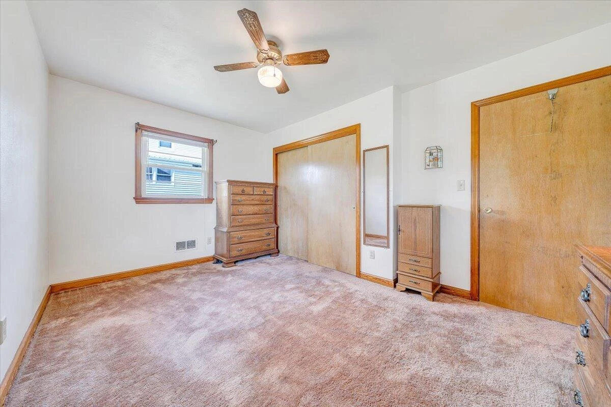 3705 Hawley DR - Photo 20