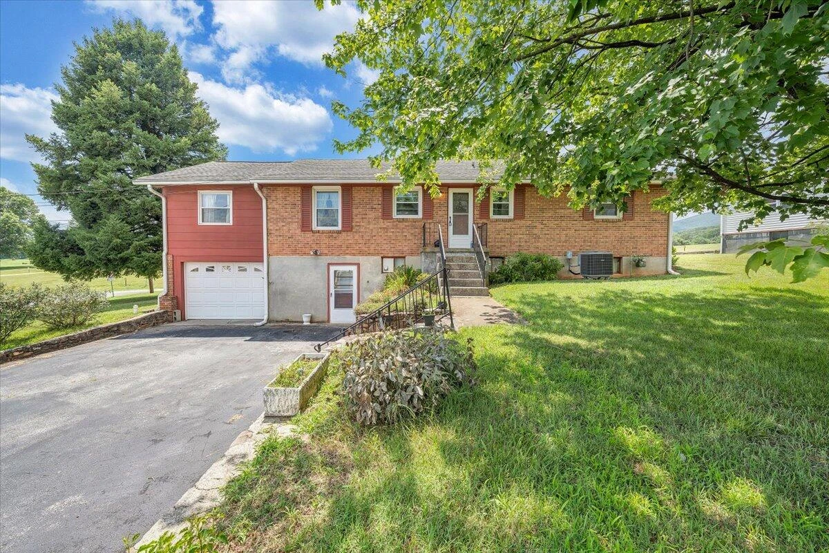 3705 Hawley DR - Photo 35