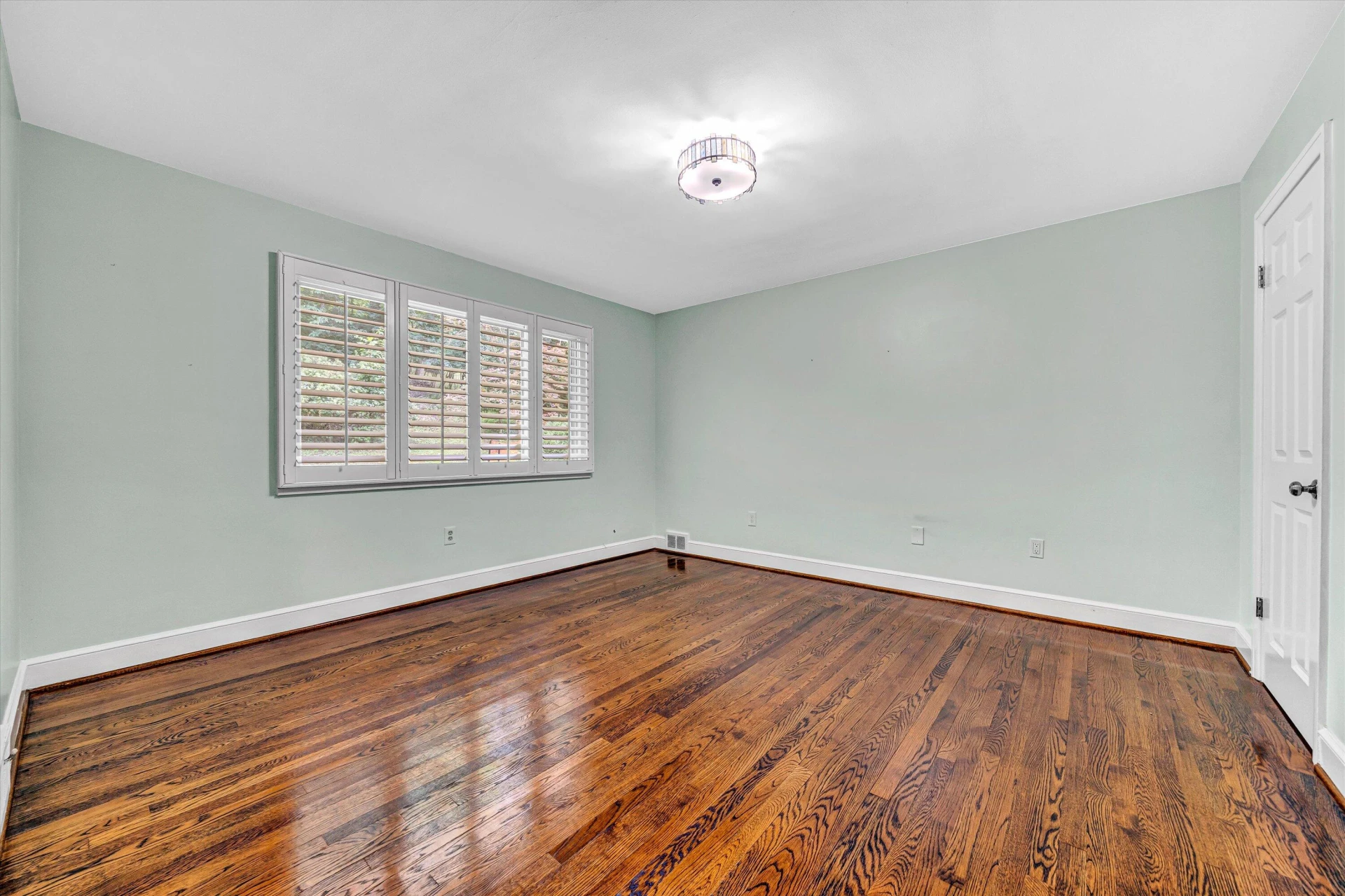 2865 Jefferson ST - Photo 33