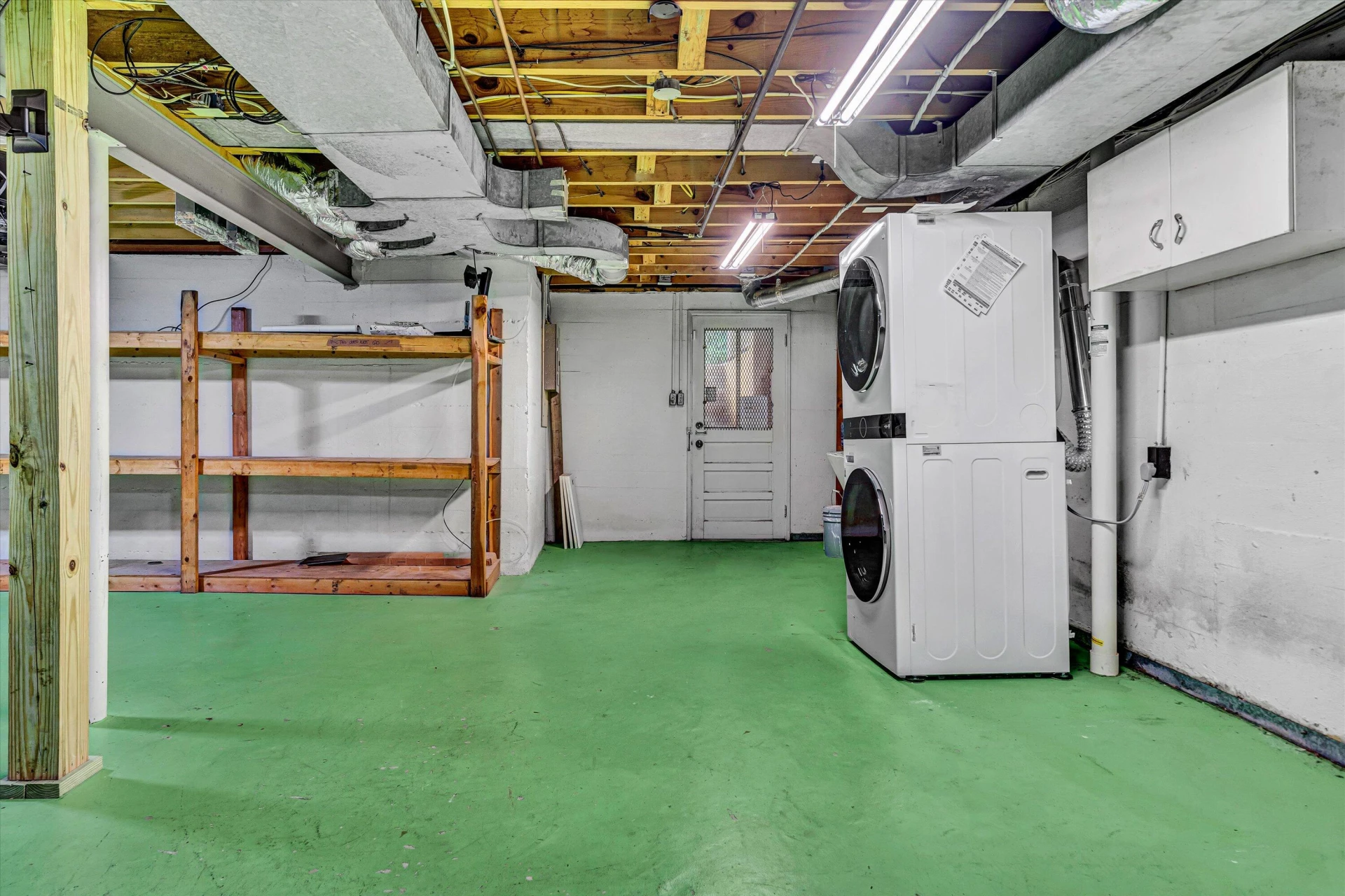 2865 Jefferson ST - Photo 45