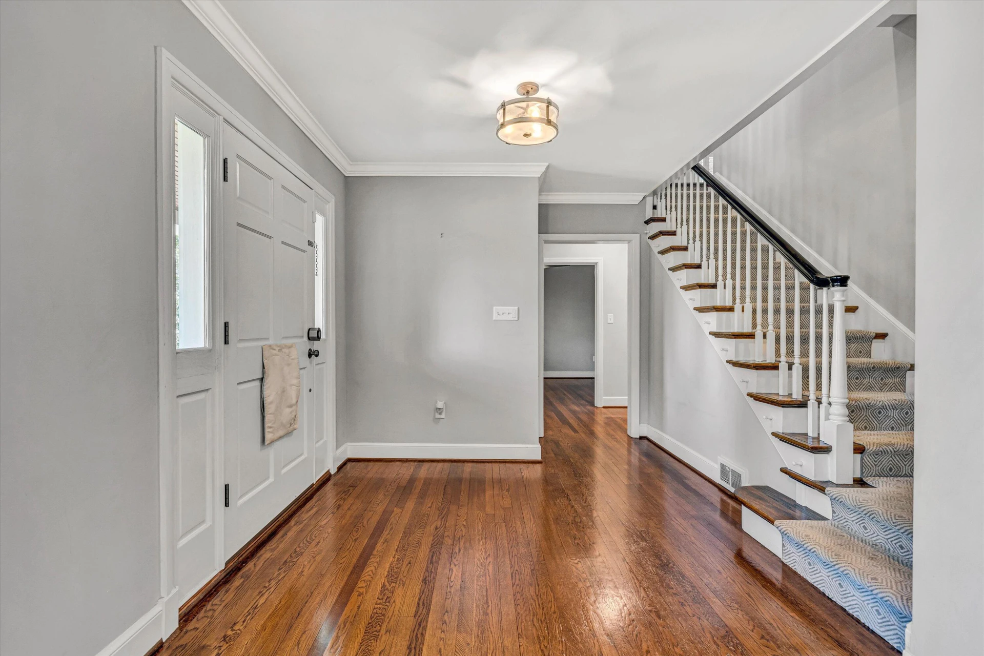 2865 Jefferson ST - Photo 10