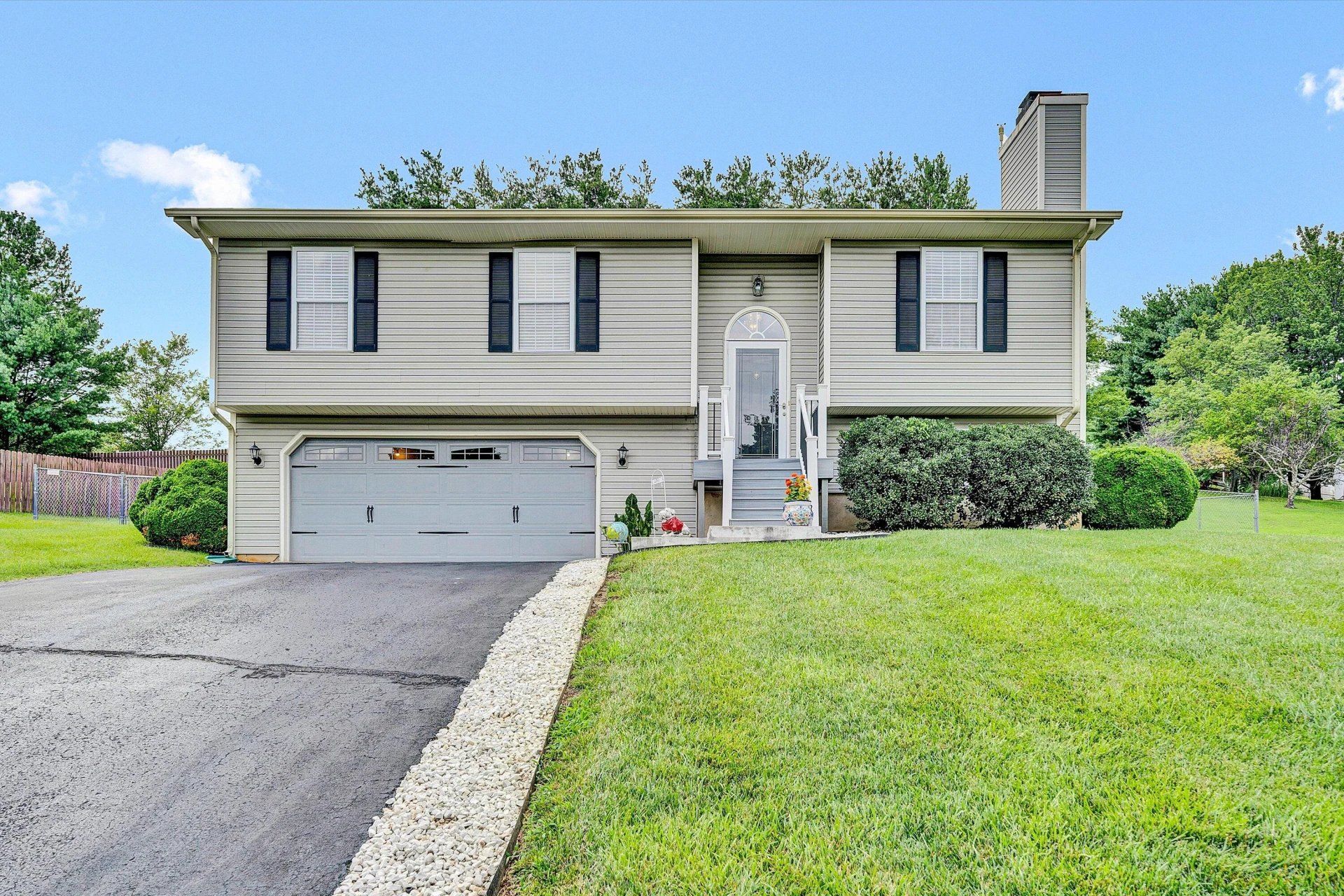 428 Rome DR