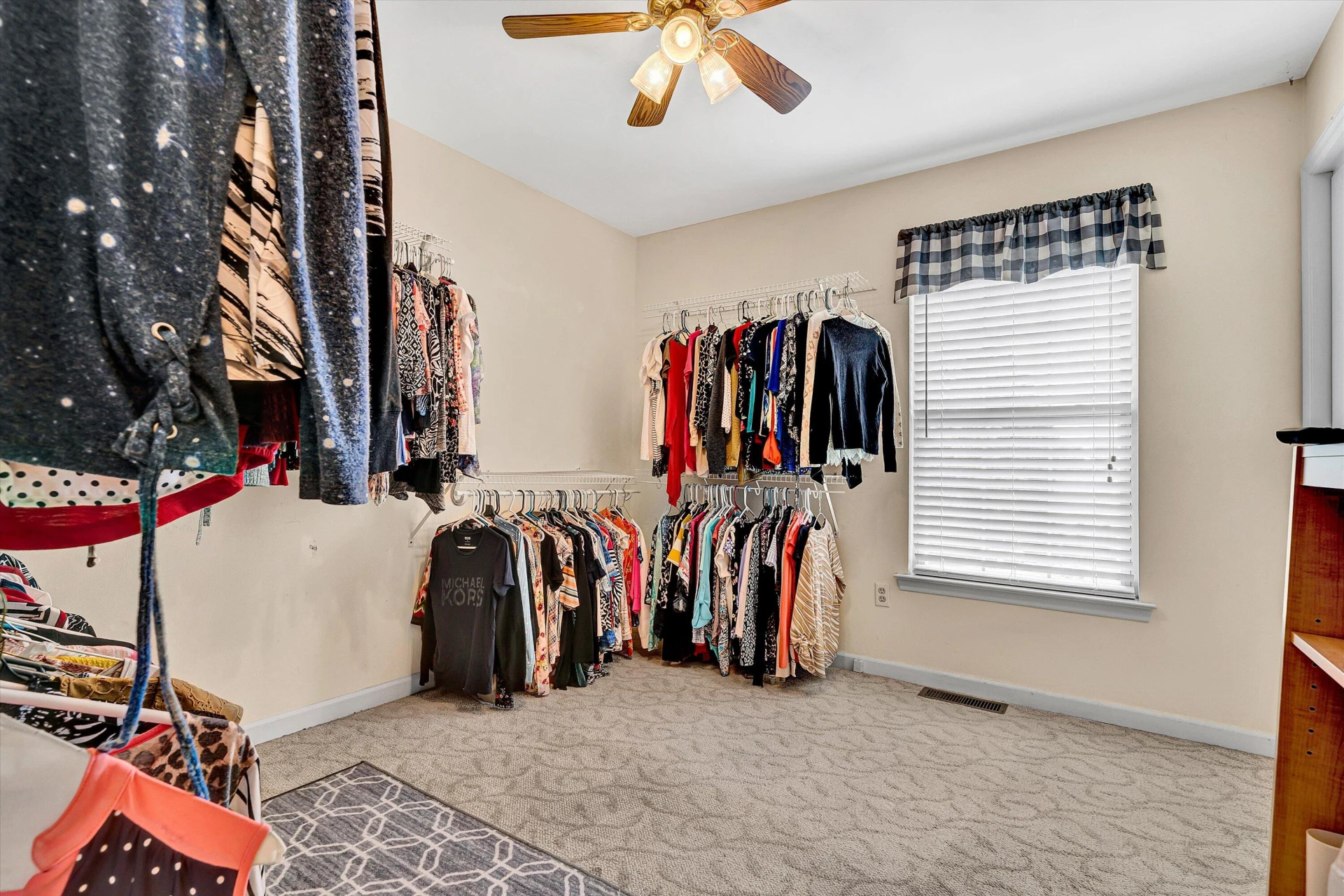 428 Rome DR - Photo 14