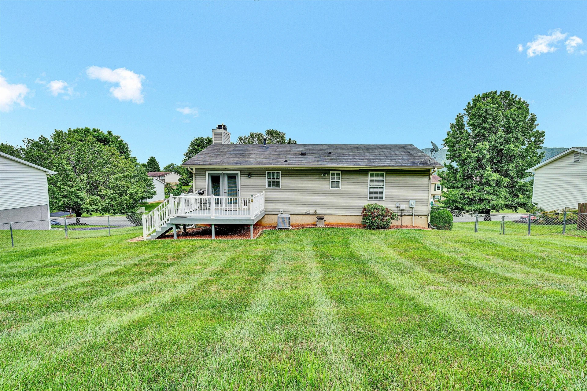 428 Rome DR - Photo 22