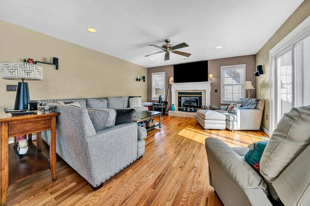 1744 High Gate LN - Photo 24