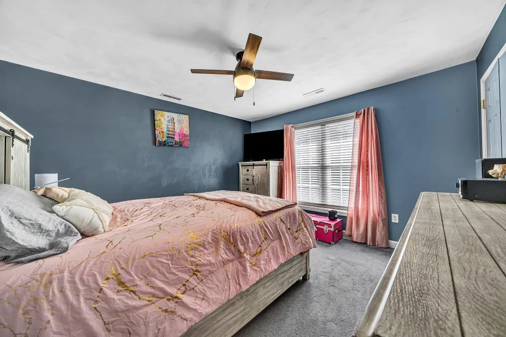 1744 High Gate LN - Photo 32