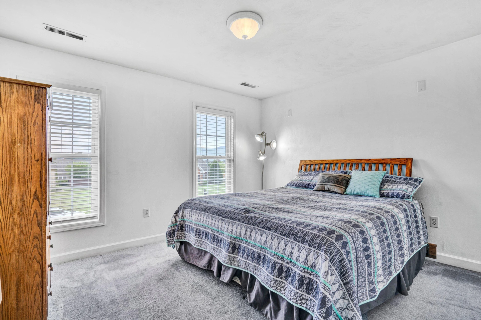 1744 High Gate LN - Photo 35