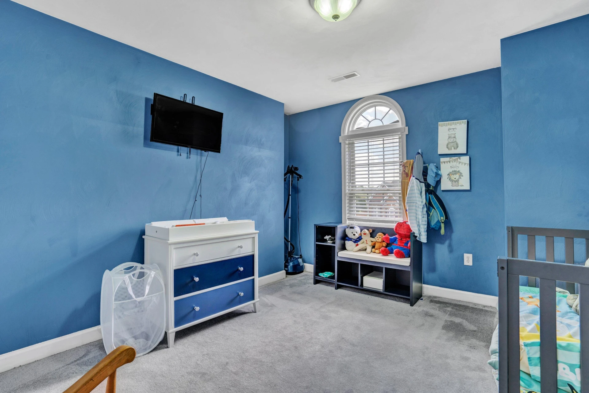 1744 High Gate LN - Photo 37