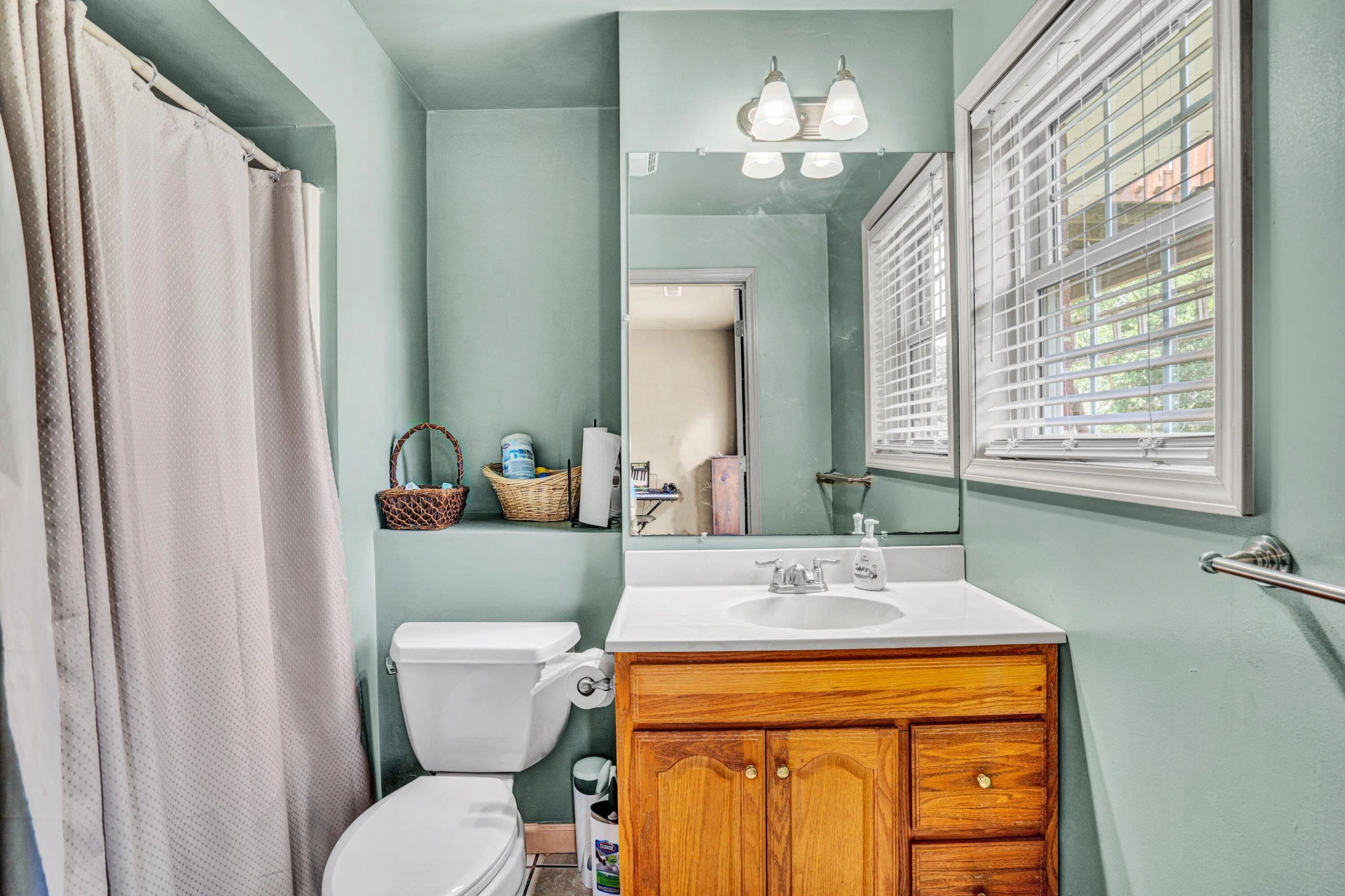 1744 High Gate LN - Photo 41