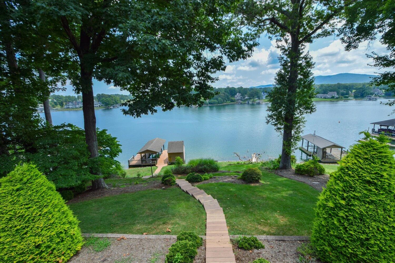 1196 Jefferson Dock RD - Photo 42