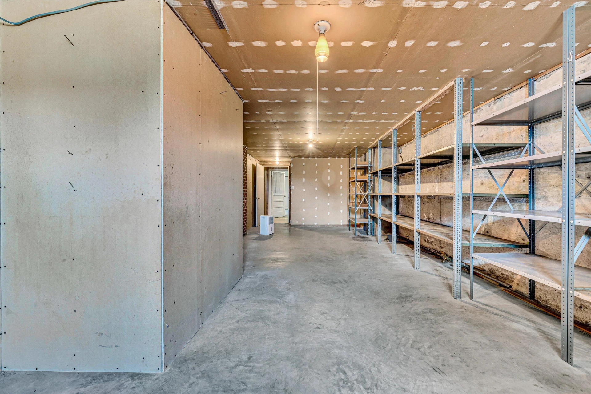6840 Tinkerdale RD - Photo 28
