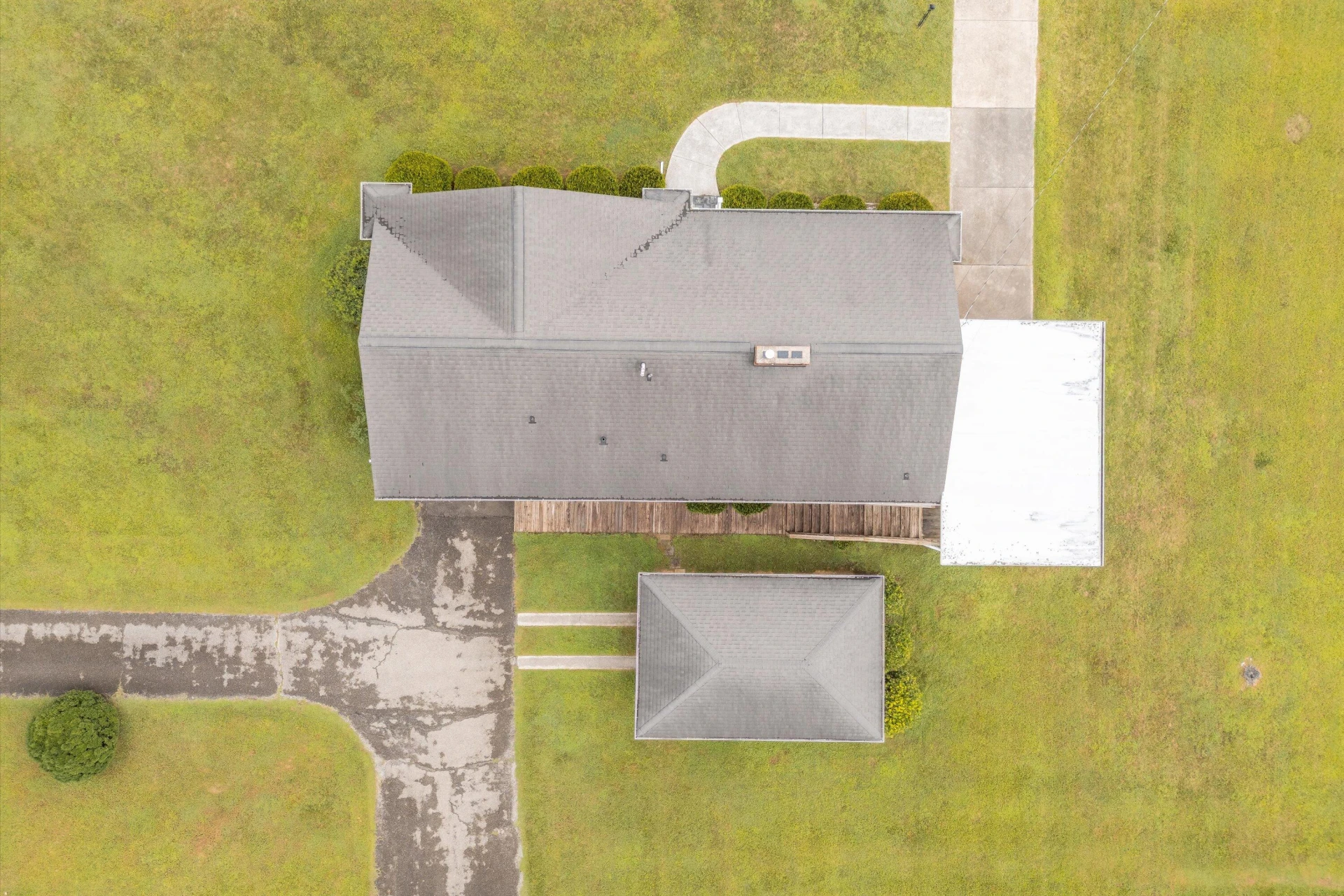 6840 Tinkerdale RD - Photo 47