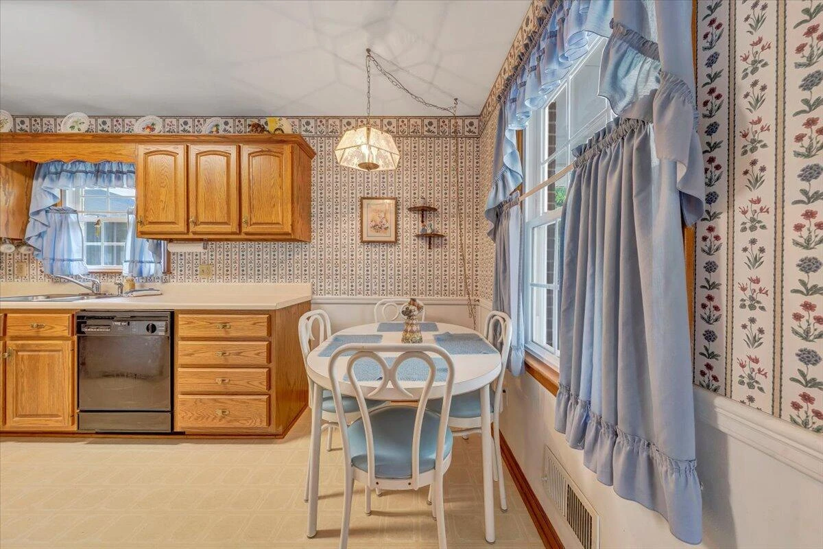 419 Diamond RD - Photo 10