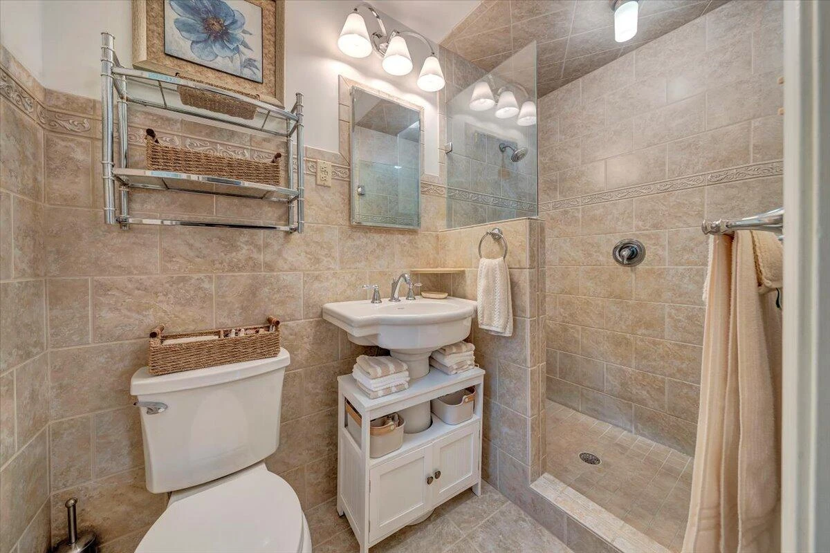 5022 Cave Spring LN - Photo 30