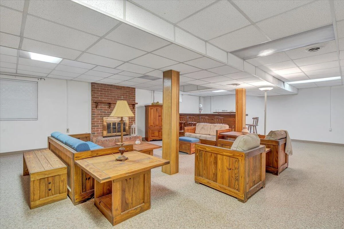 5022 Cave Spring LN - Photo 33