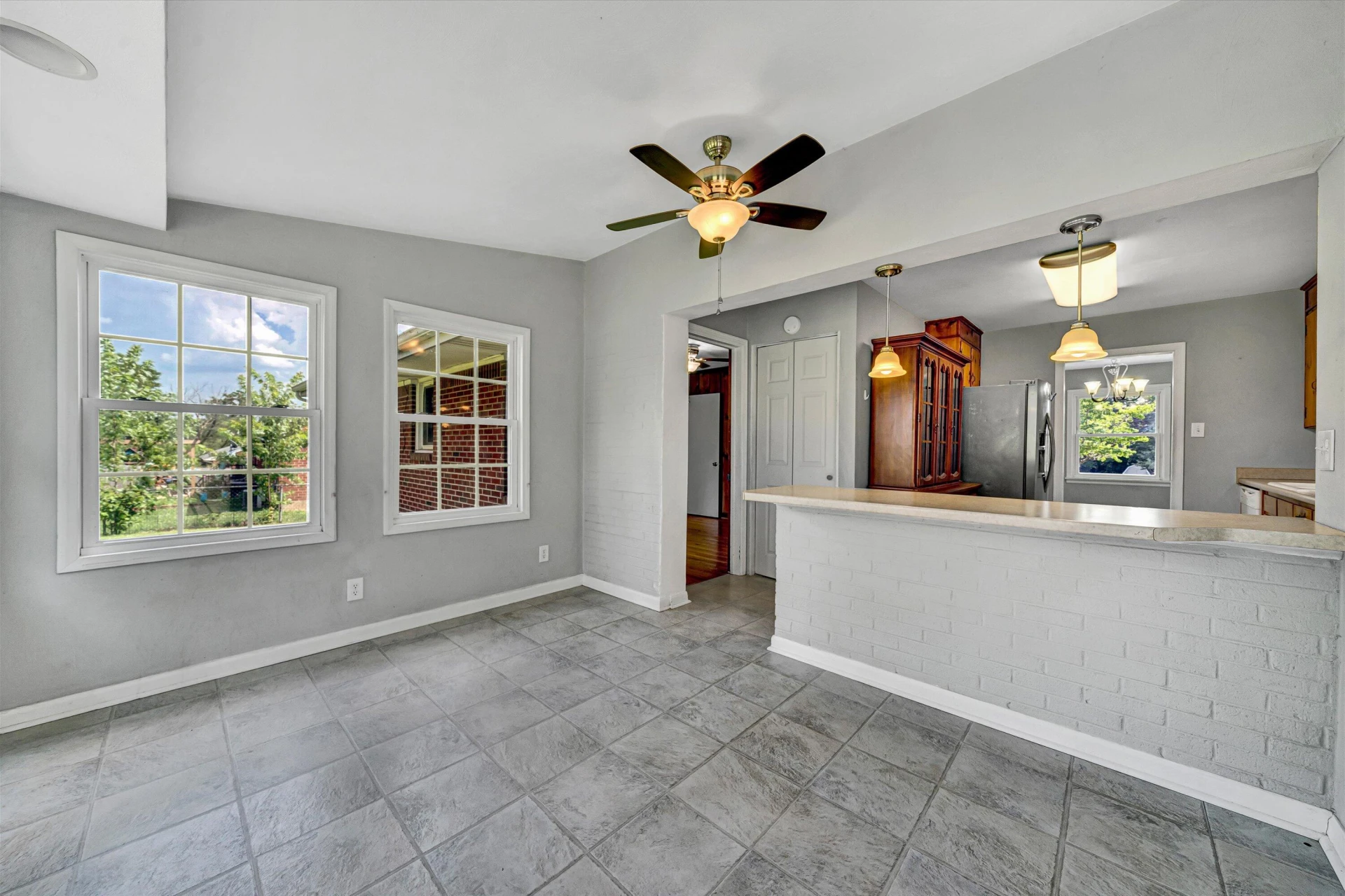 6539 Wendover RD - Photo 4