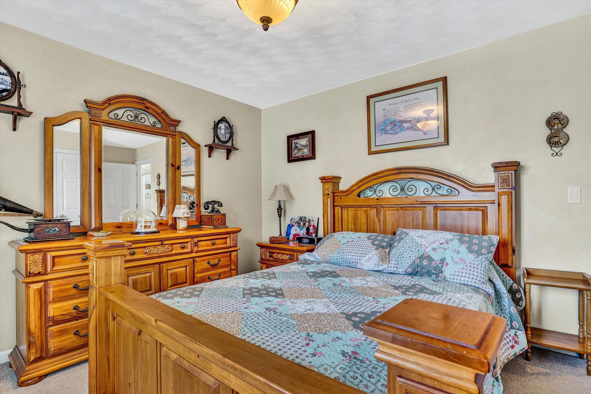927 Harmon CIR - Photo 21