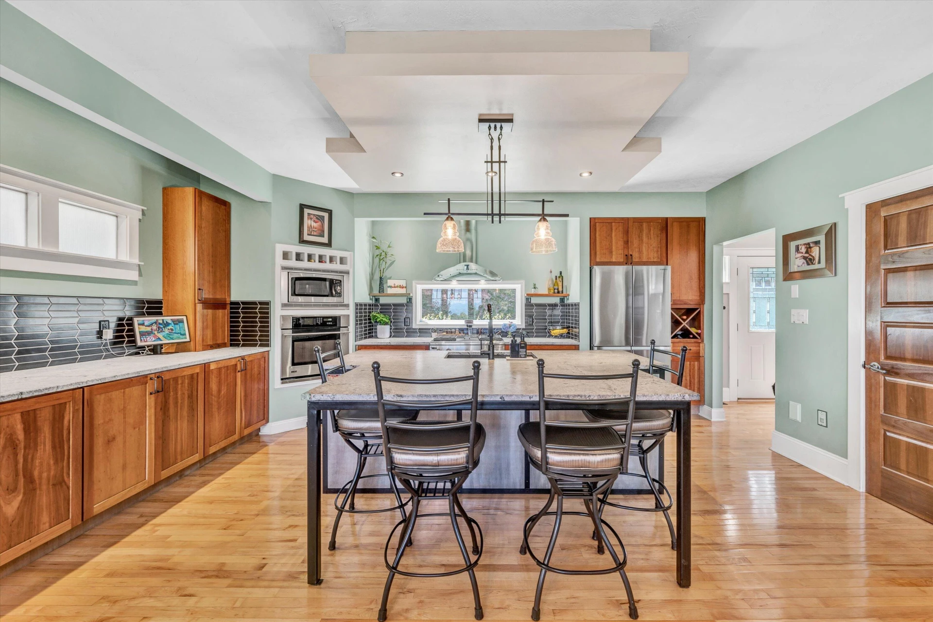 5651 Spring Meadow DR - Photo 19
