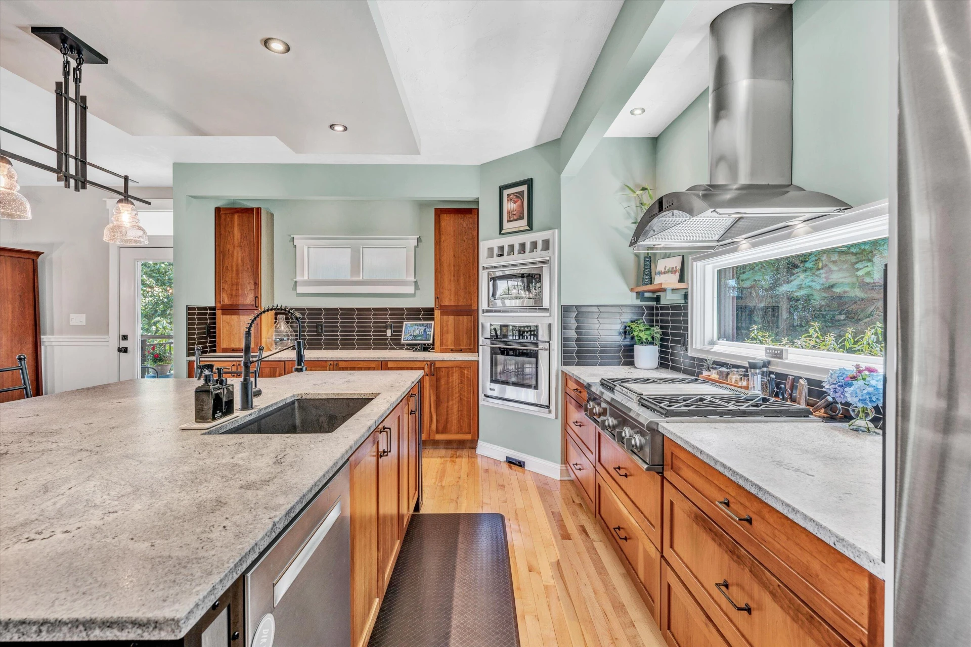 5651 Spring Meadow DR - Photo 21