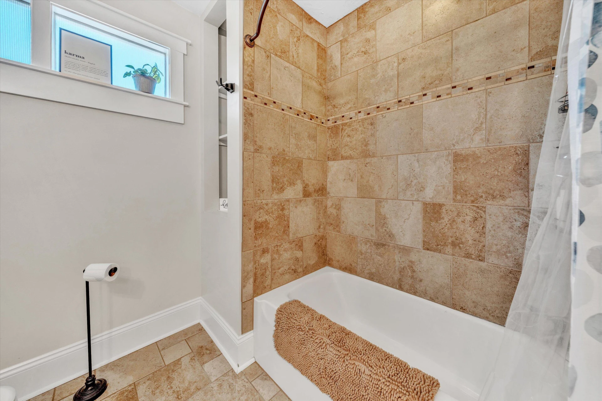 5651 Spring Meadow DR - Photo 39