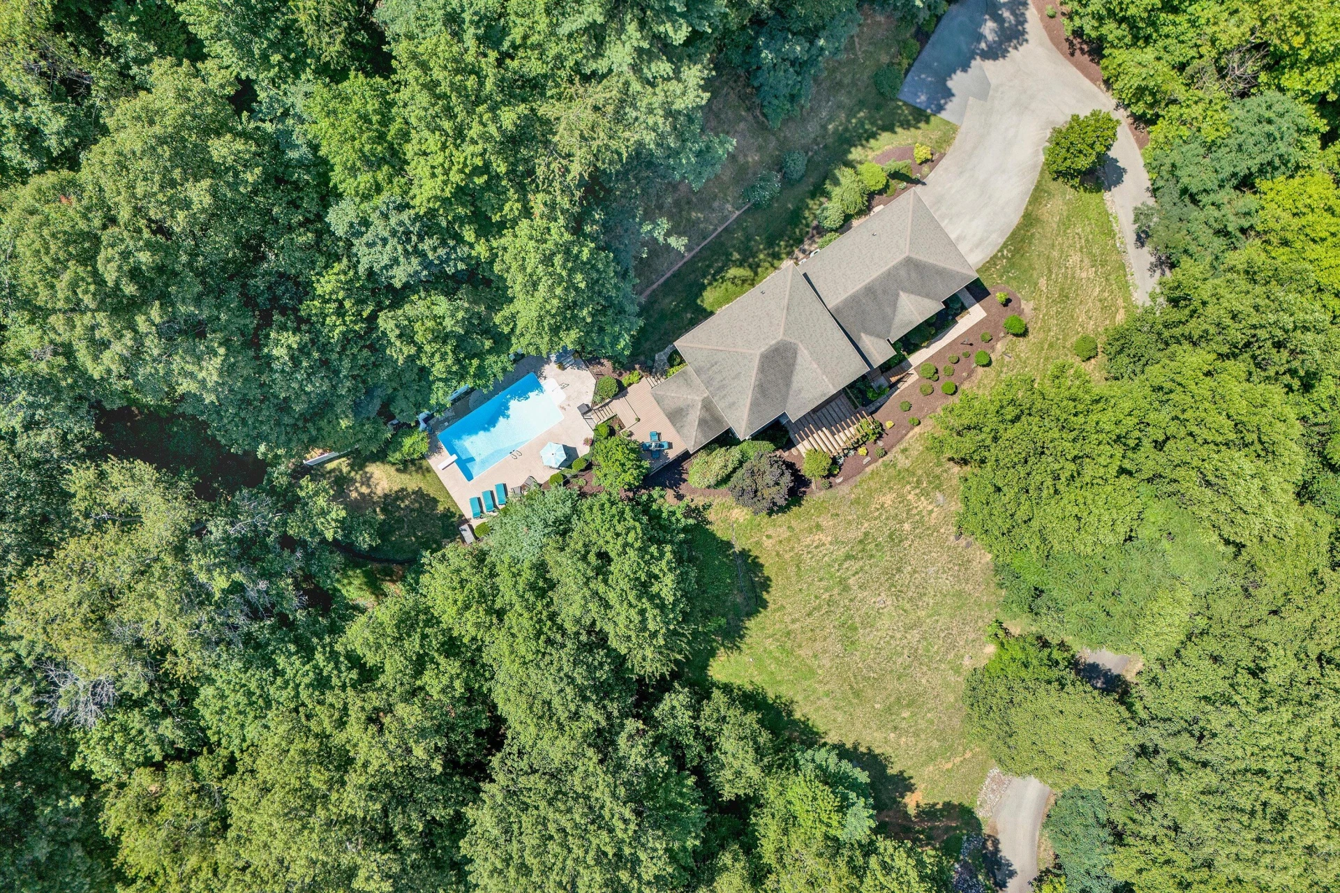 5651 Spring Meadow DR - Photo 7