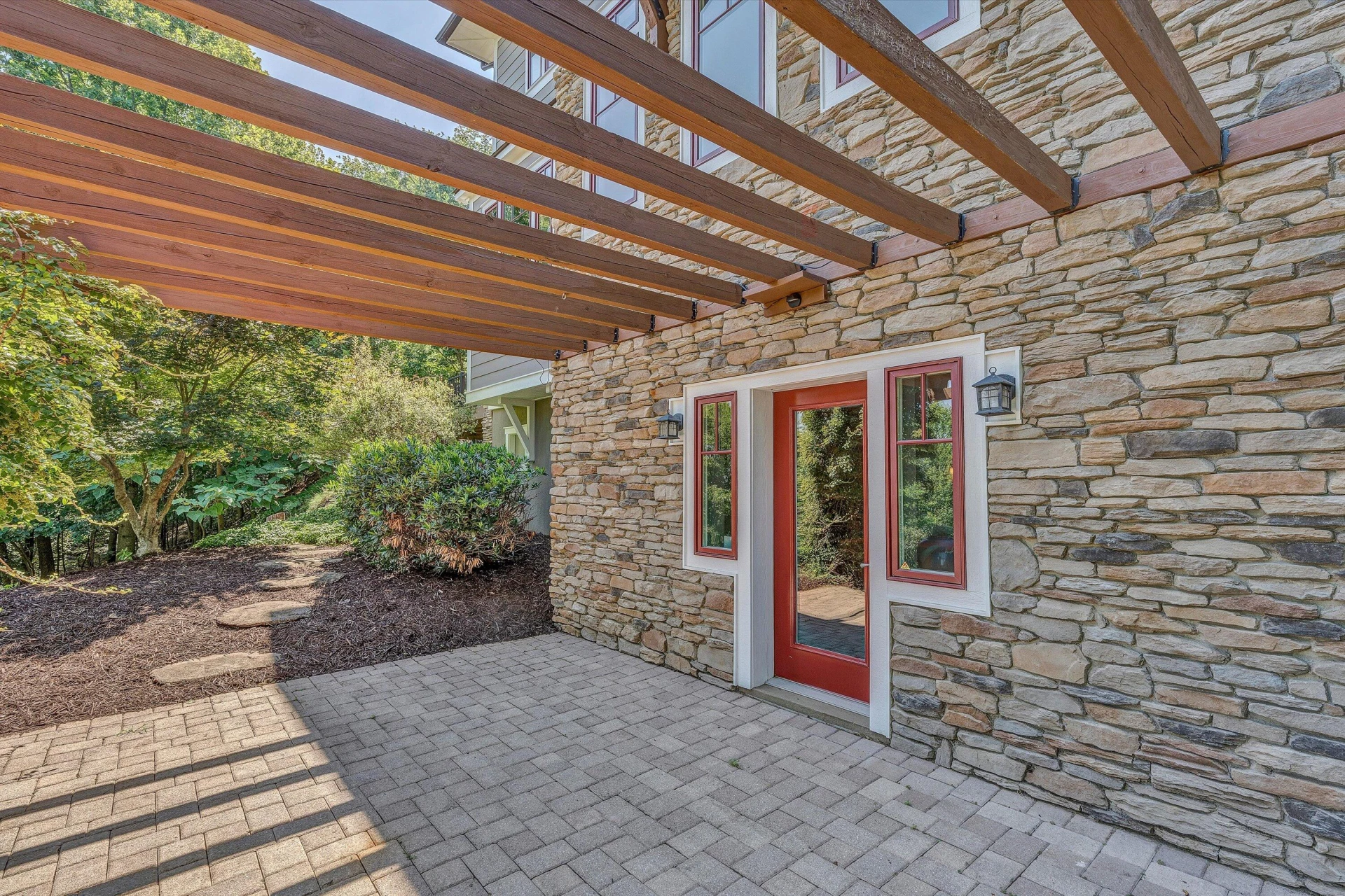 5651 Spring Meadow DR - Photo 46