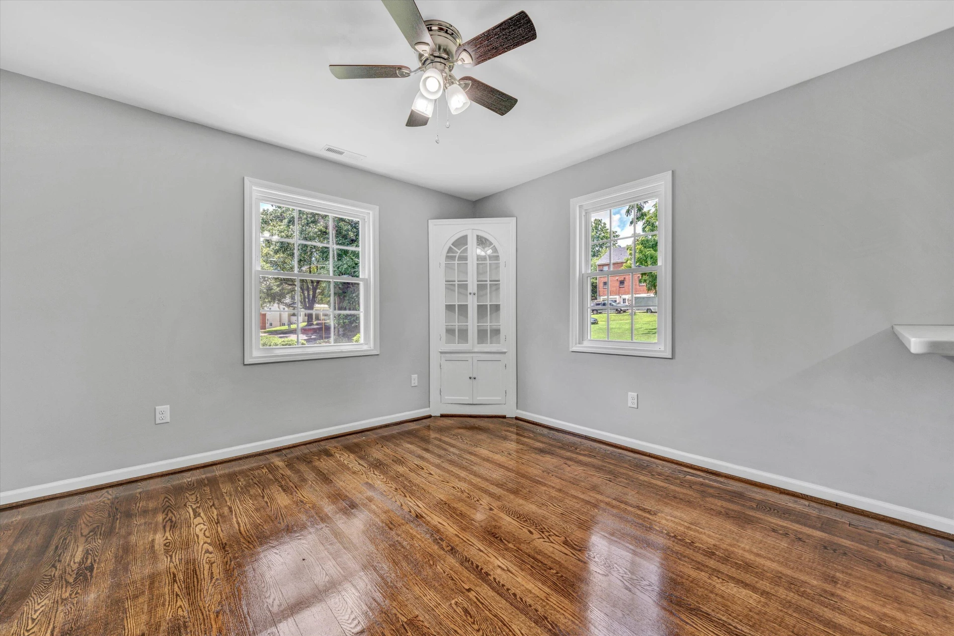 1923 Brandon AVE - Photo 10