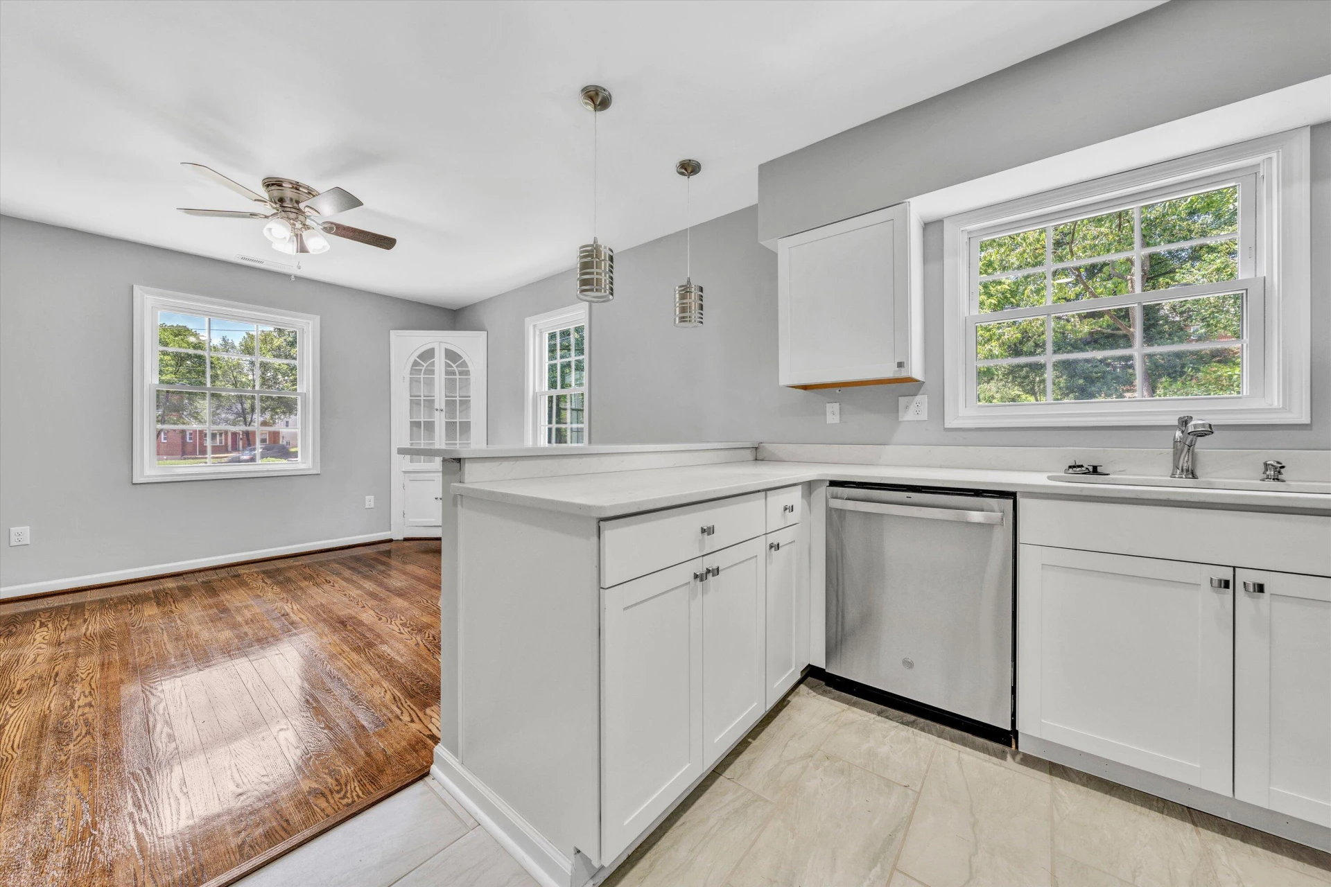 1923 Brandon AVE - Photo 13