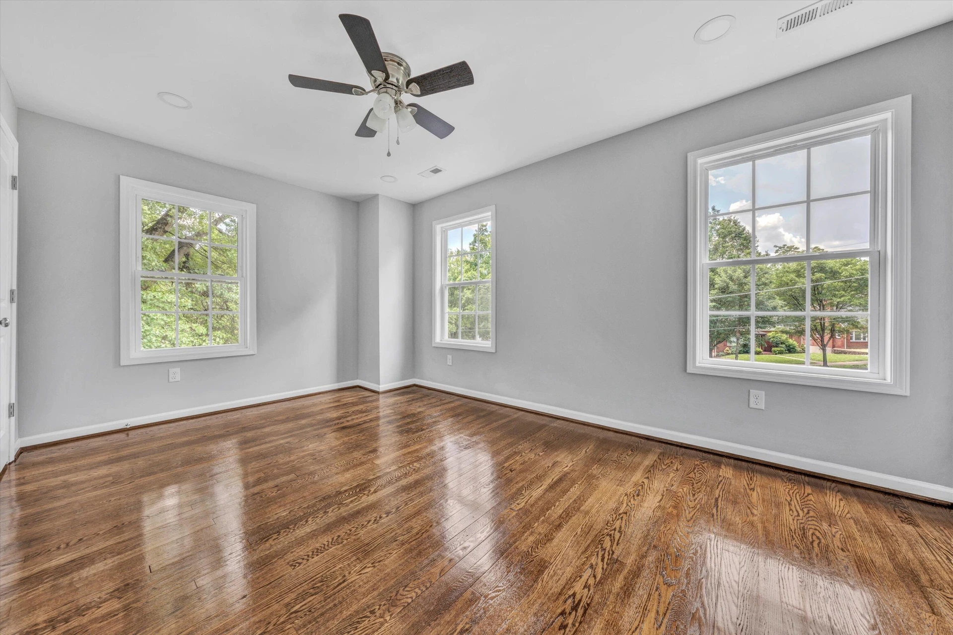 1923 Brandon AVE - Photo 22