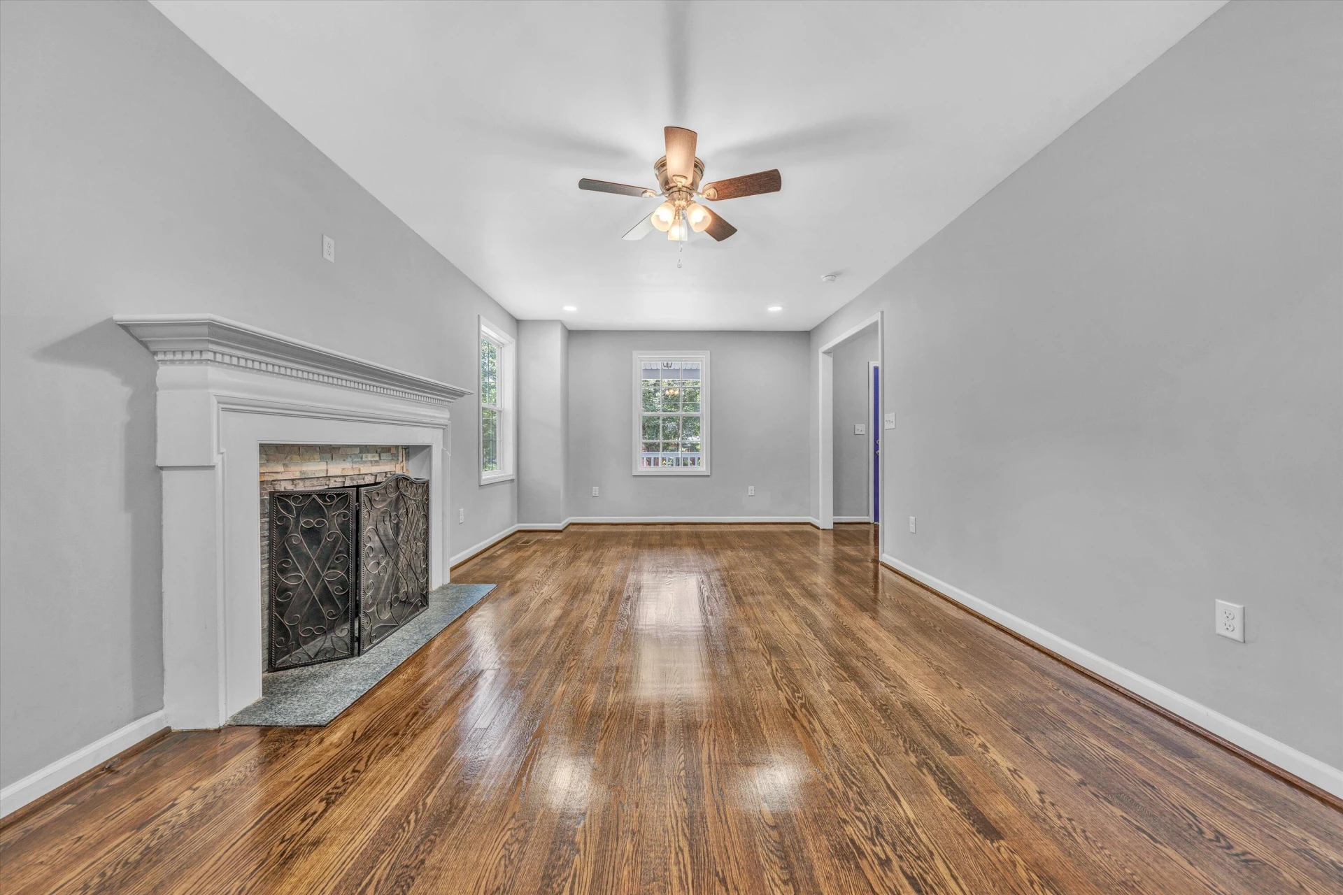 1923 Brandon AVE - Photo 8