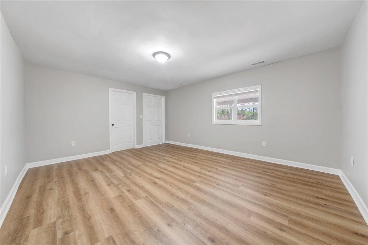6346 Blacksburg RD - Photo 22