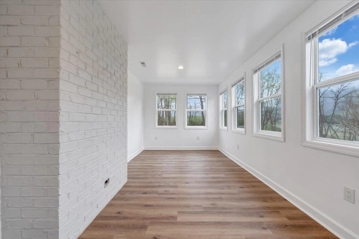 6346 Blacksburg RD - Photo 30