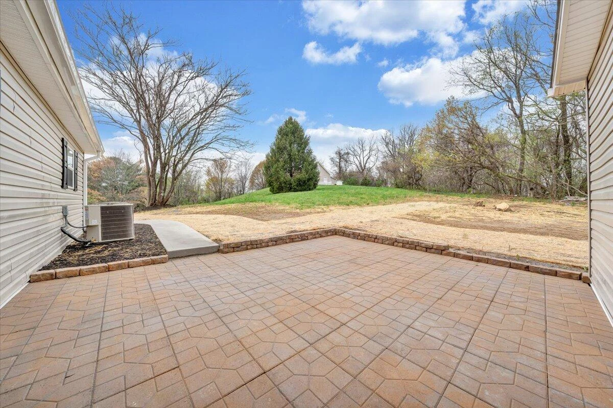 6346 Blacksburg RD - Photo 34
