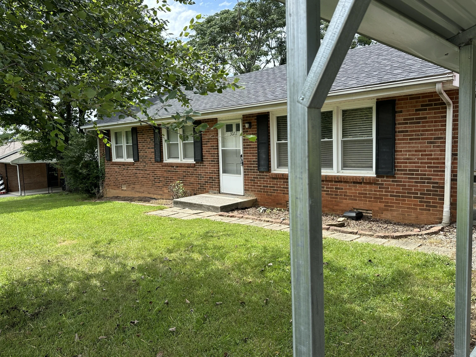 3022 Sleepy Ridge DR - Photo 2