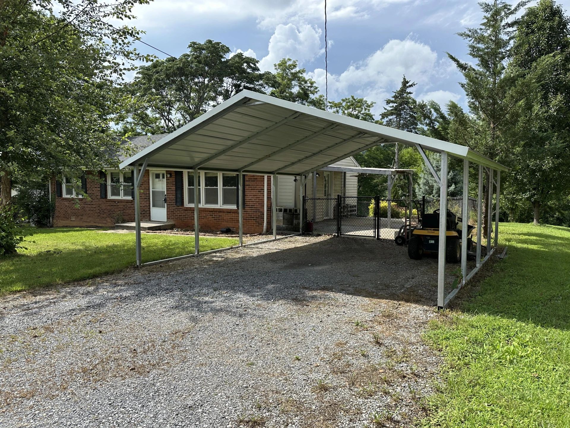 3022 Sleepy Ridge DR - Photo 4