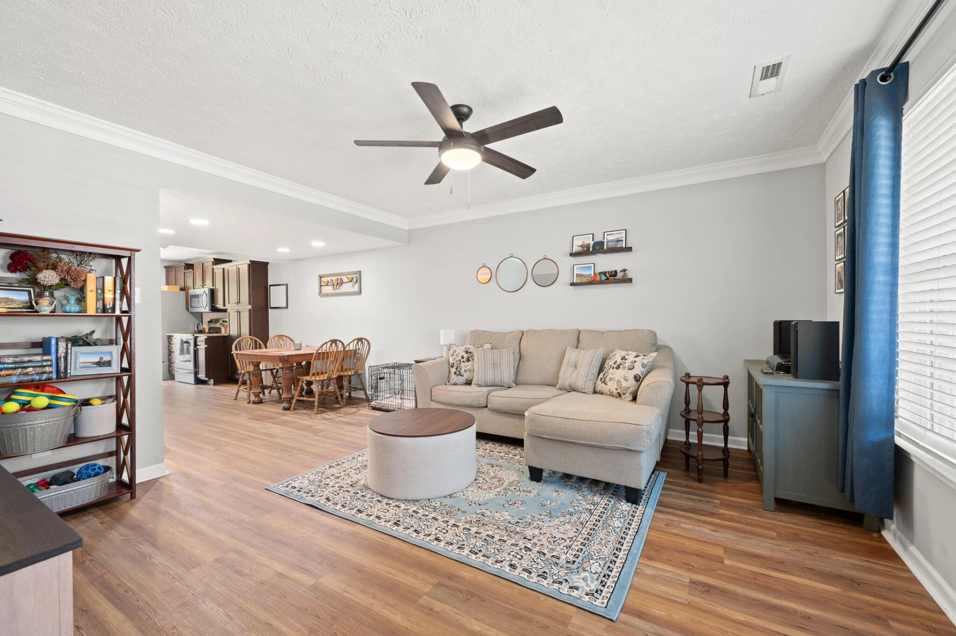 165 Old Tavern CIR - Photo 10