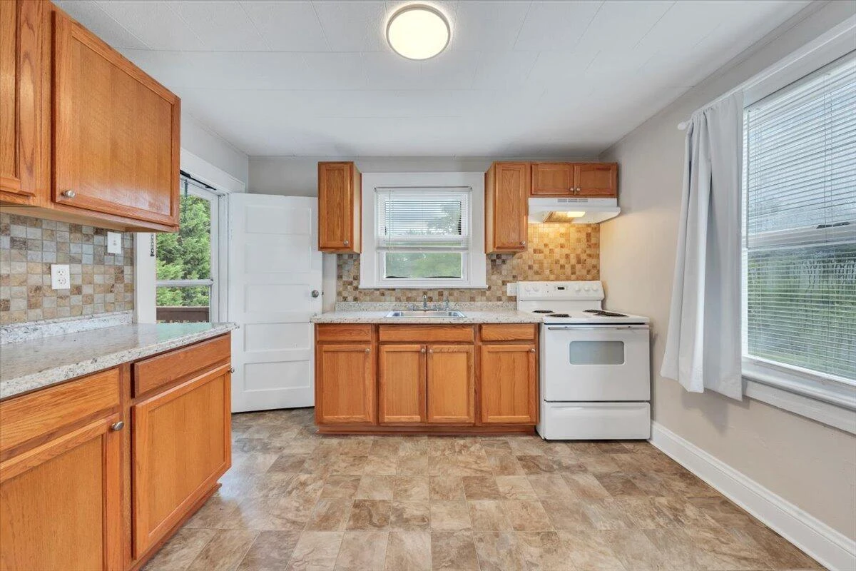 5024 MORWANDA ST - Photo 10