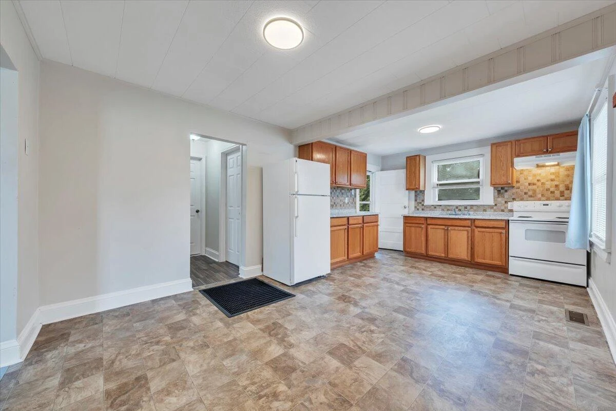 5024 MORWANDA ST - Photo 8