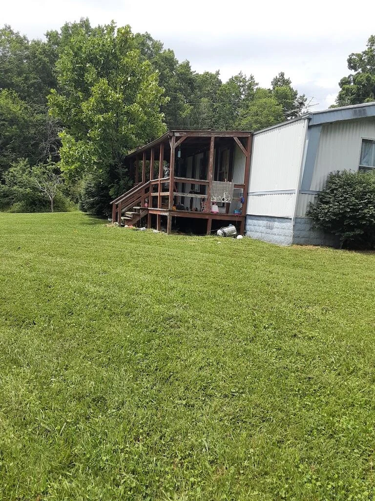 1807 Moore RD