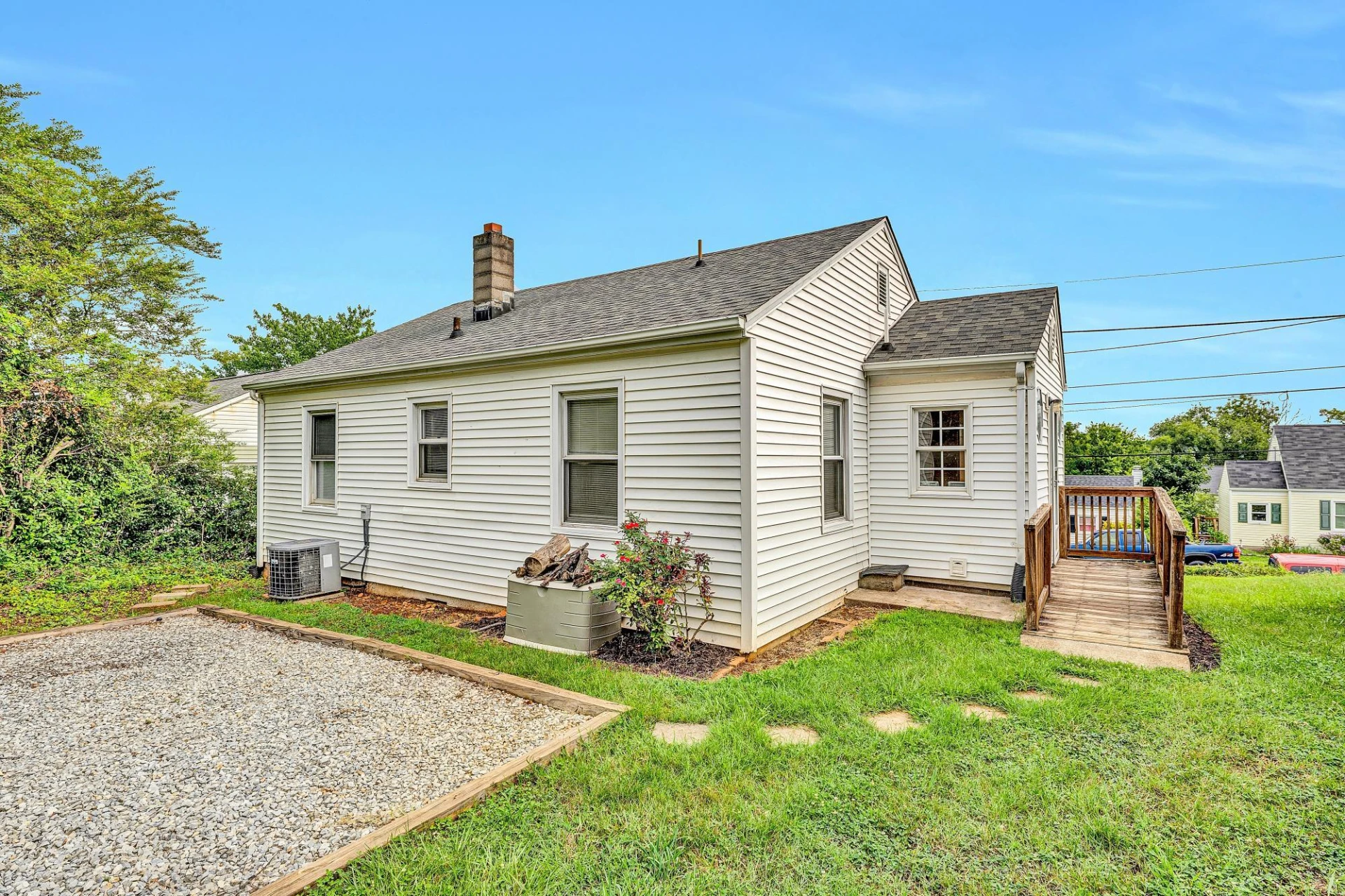 2518 Denniston AVE - Photo 14