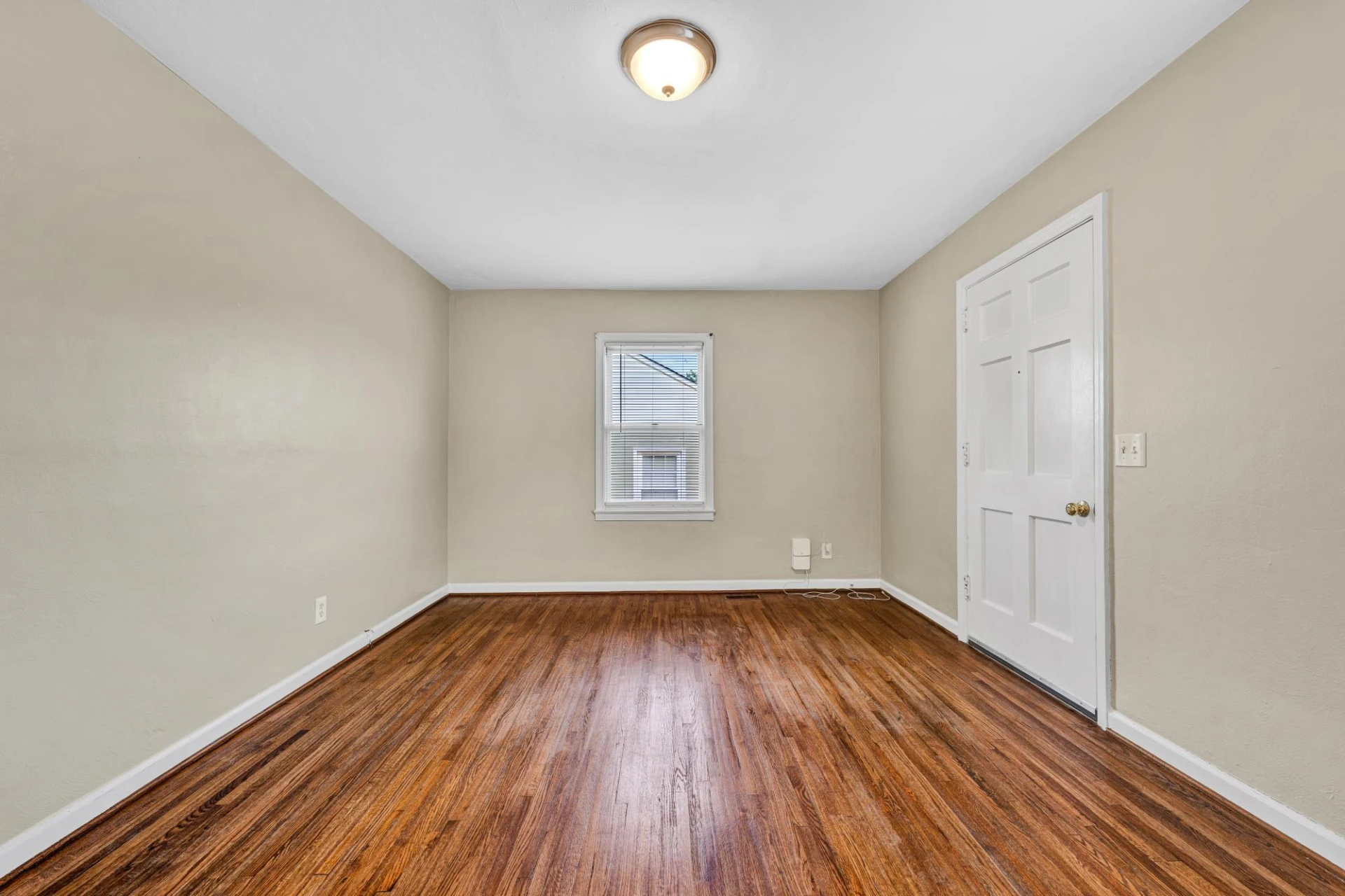 2518 Denniston AVE - Photo 4