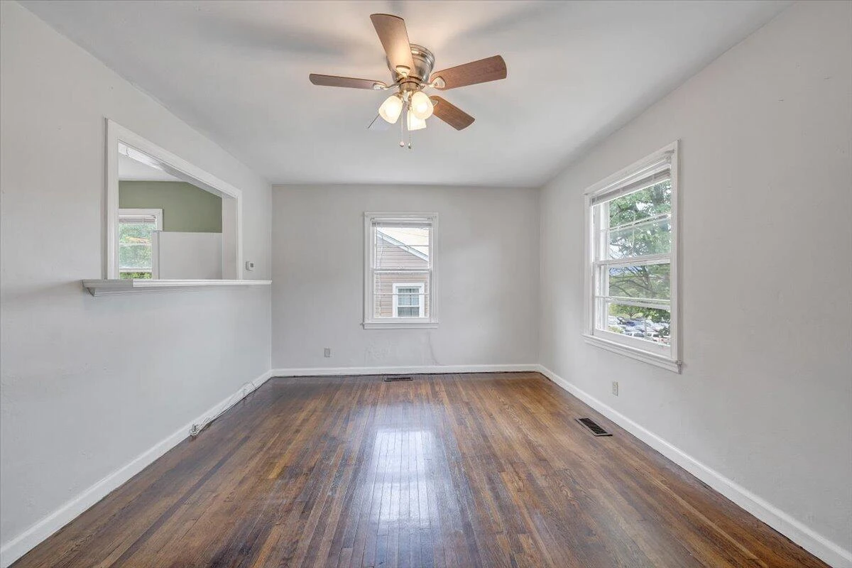 2546 Denniston AVE - Photo 6