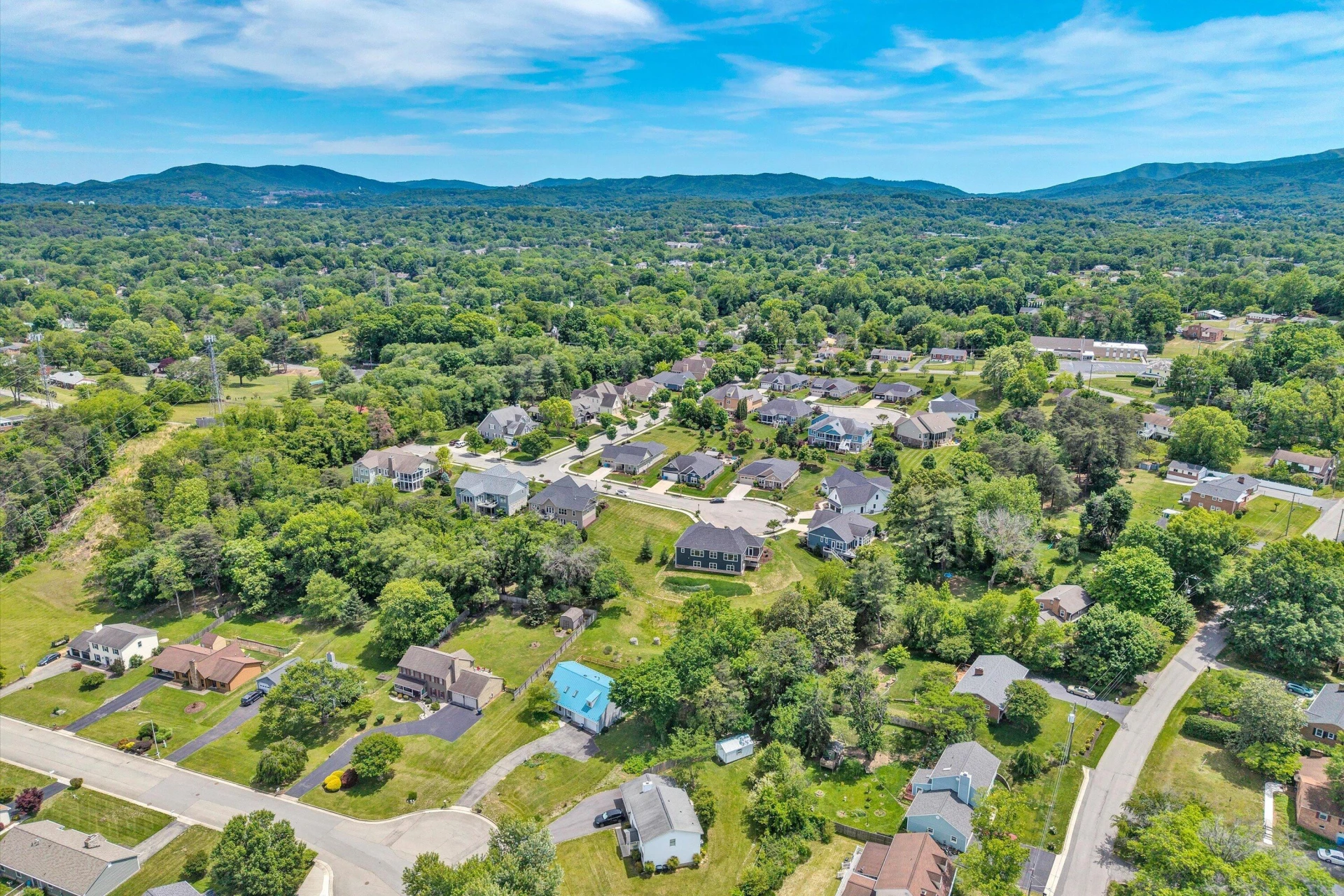 4409 Greenlace CIR - Photo 14