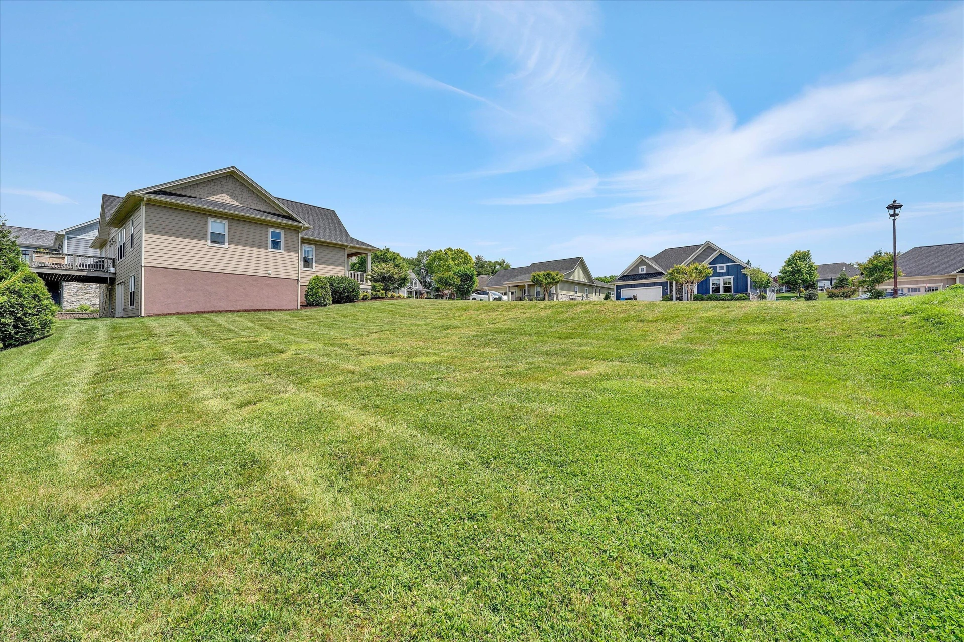 4409 Greenlace CIR - Photo 6
