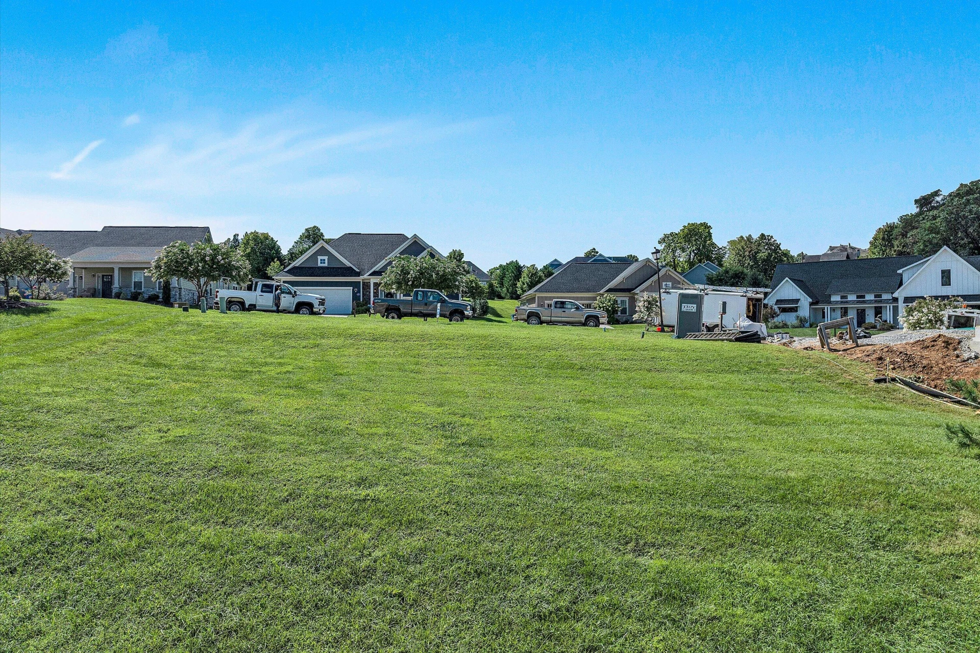 4409 Greenlace CIR - Photo 8