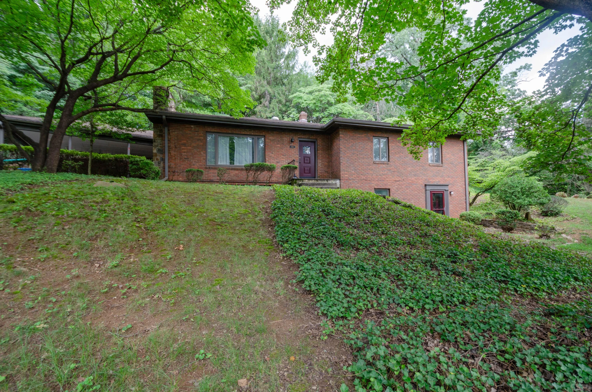 1810 Denniston AVE - Photo 2