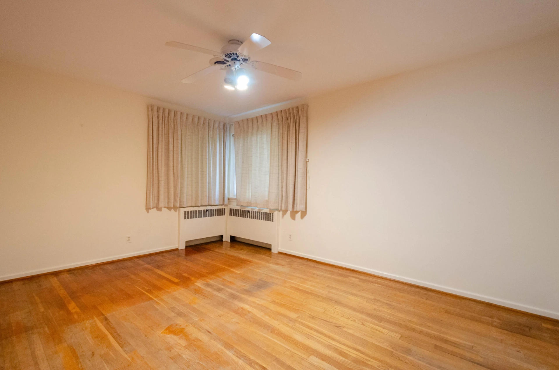 1810 Denniston AVE - Photo 8