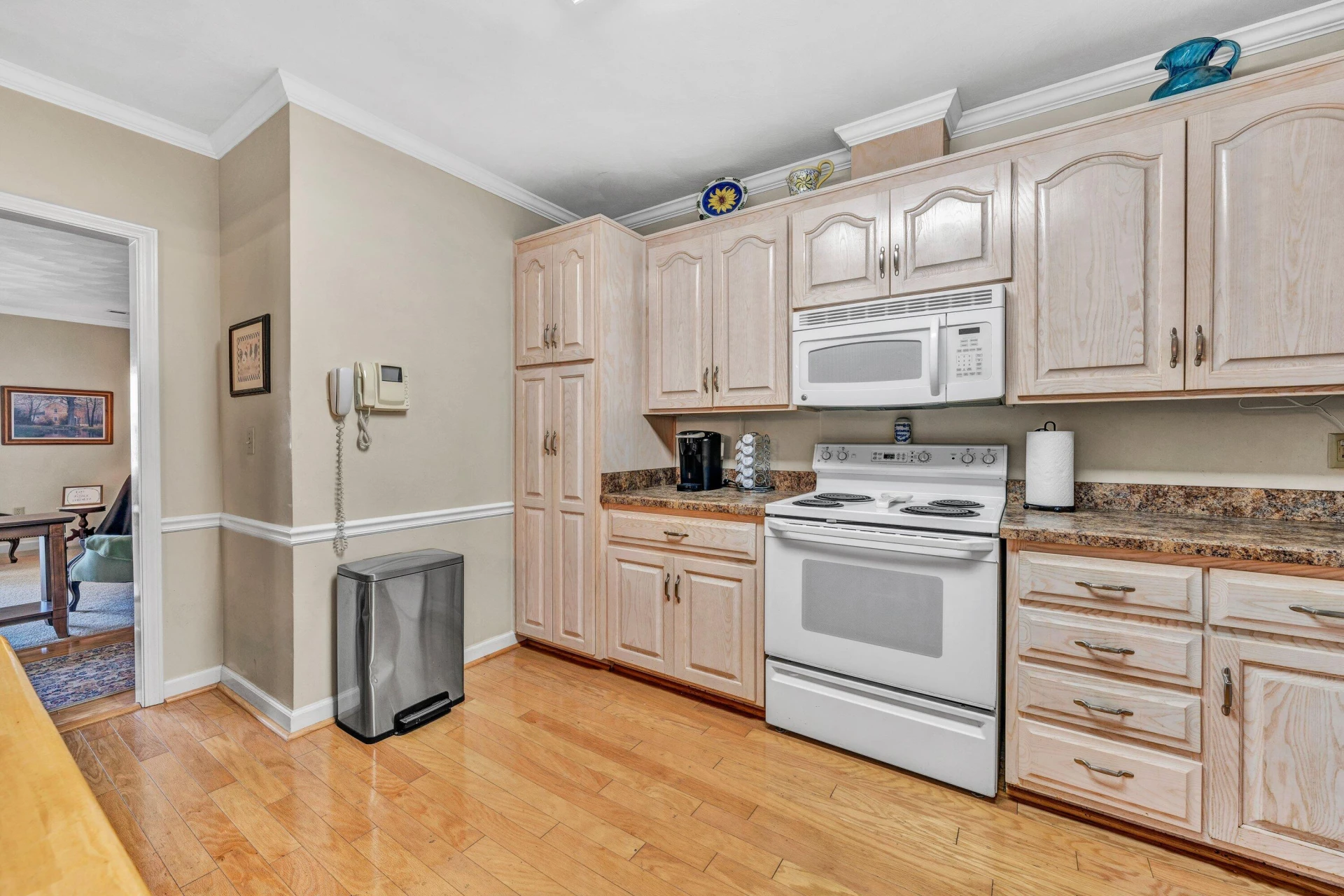 4865 Glen Ivy LN #208 - Photo 9